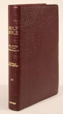 Book cover of Old Scofield Study Bible-KJV-Classic by Oxford University Press