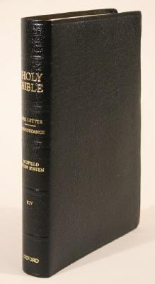 Book cover of Old Scofield Study Bible-KJV-Classic by Oxford University Press