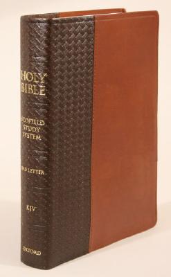 Book cover of Scofield Study Bible III-KJV by Oxford University Press