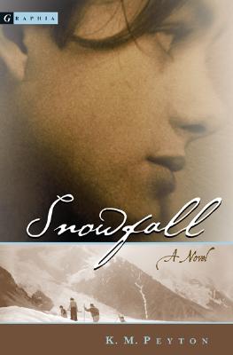 Book cover of Snowfall by Peyton, K. M.