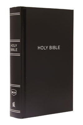 Book cover of NKJV, Pew Bible, Large Print, Hardcover, Black, Red Letter Edition by Thomas Nelson